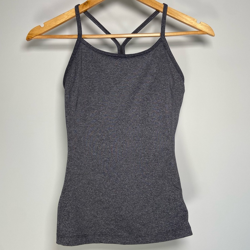 Old Navy Active Gray Racerback Athletic Tank Shelf Bra Workout Neutral
